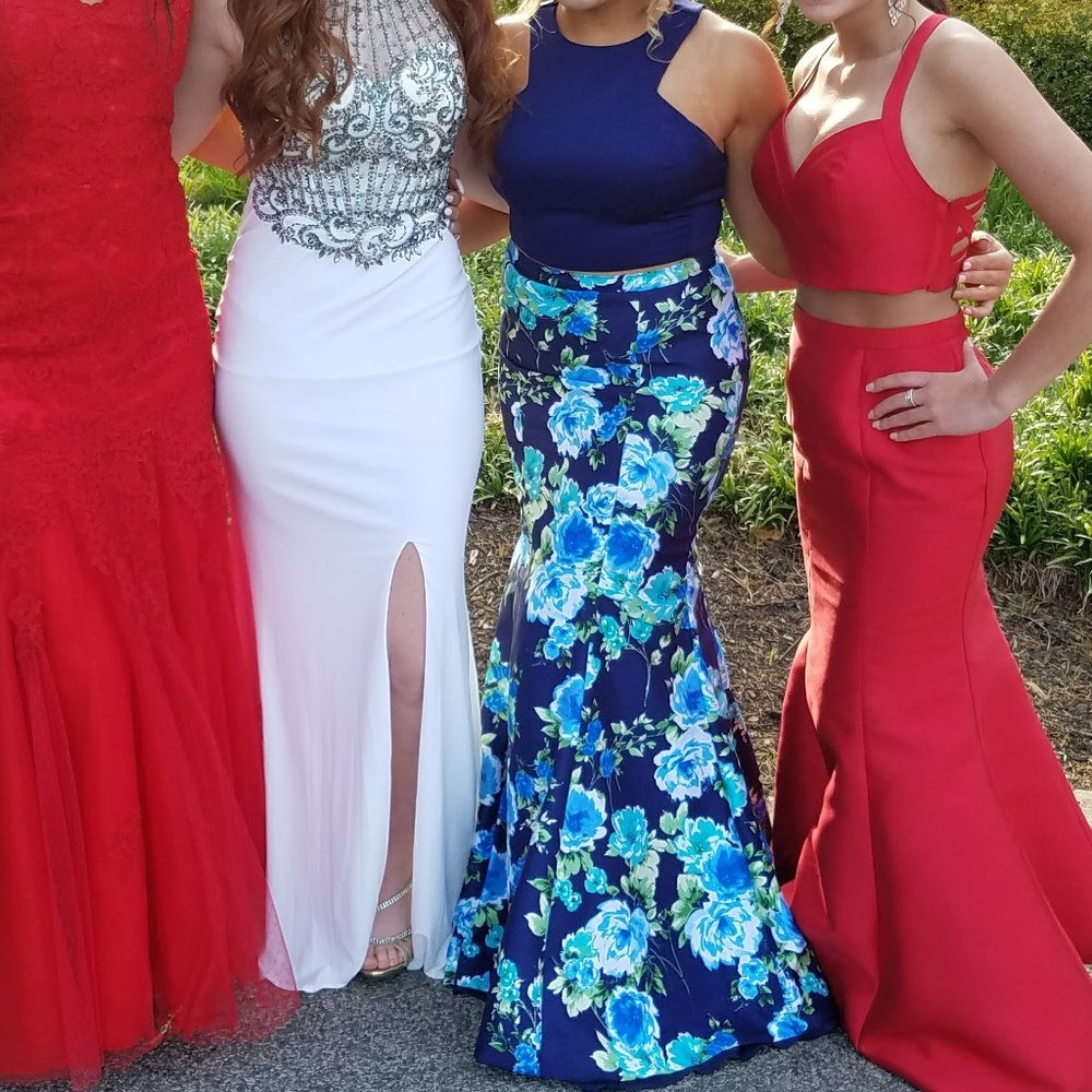 Gorgeous Prom Dress